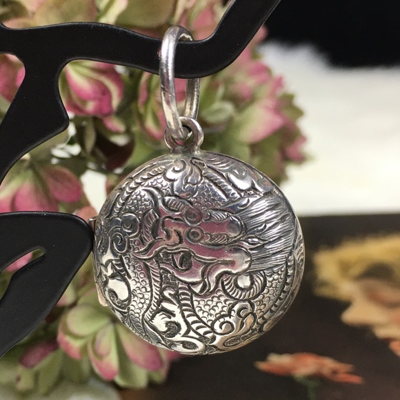 Retired Sterling Silver Silpada Dragon Locket